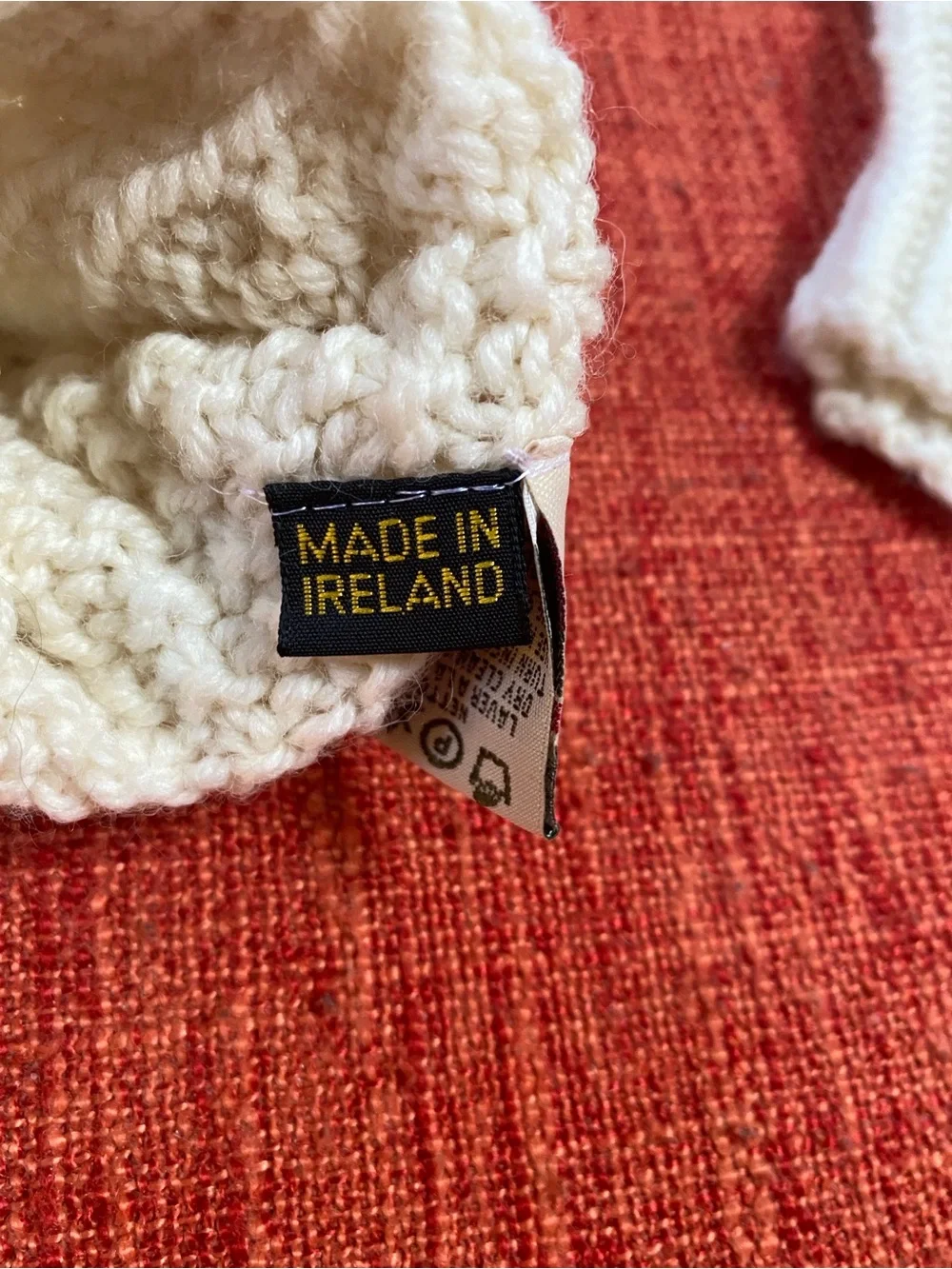 Carraigdonn Carraig Donn Hand Knit Aran Merino Wool Ireland Winter Mittens
